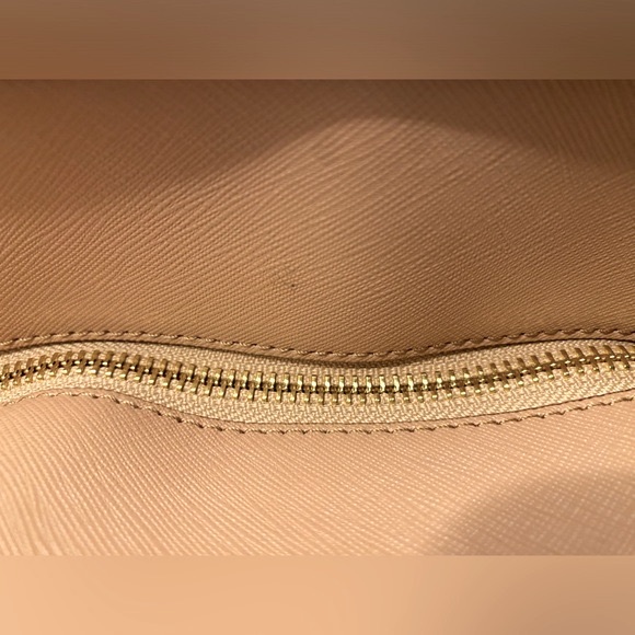 Henri Bendel || NYC Skyline W 57th Tote || EUC✨ w Dust Bag - Picture 12 of 16